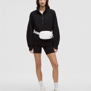 Lululemon Everywhere Belt Bag